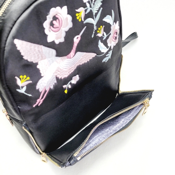 Urban Expressions Rio Satin Backpack - Picture 4 of 9